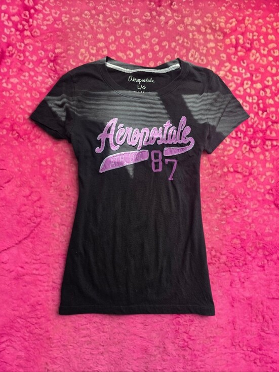 Aeropostale Tops - 2000s Aeropostale black graphic baby tee Y2k Size Large